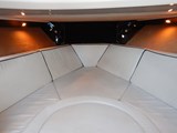 Sessa-Key-Largo-30-fwd-berth.JPG